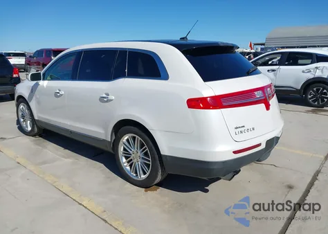 2018 Lincoln Mkt Reserve from USA, damaged, VIN 2LMHJ5ATXJBL01221